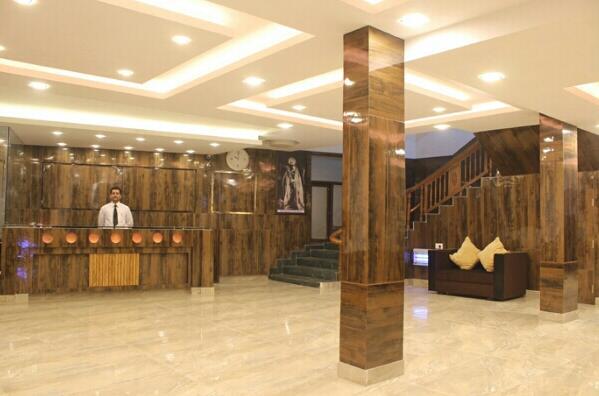 Hotel Maharaja Катра Экстерьер фото
